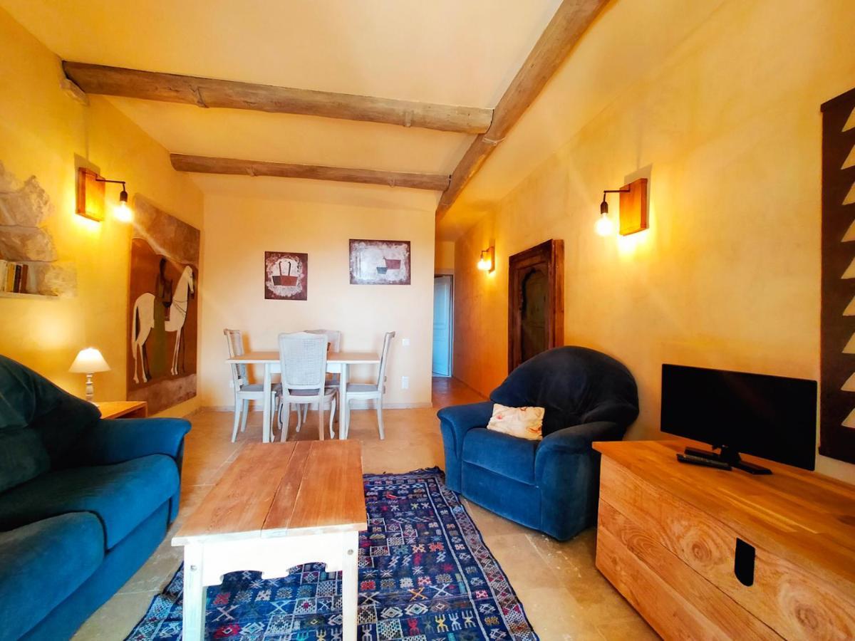 Apartamento Mas Des Broussonnetiers Barjac  Exterior foto