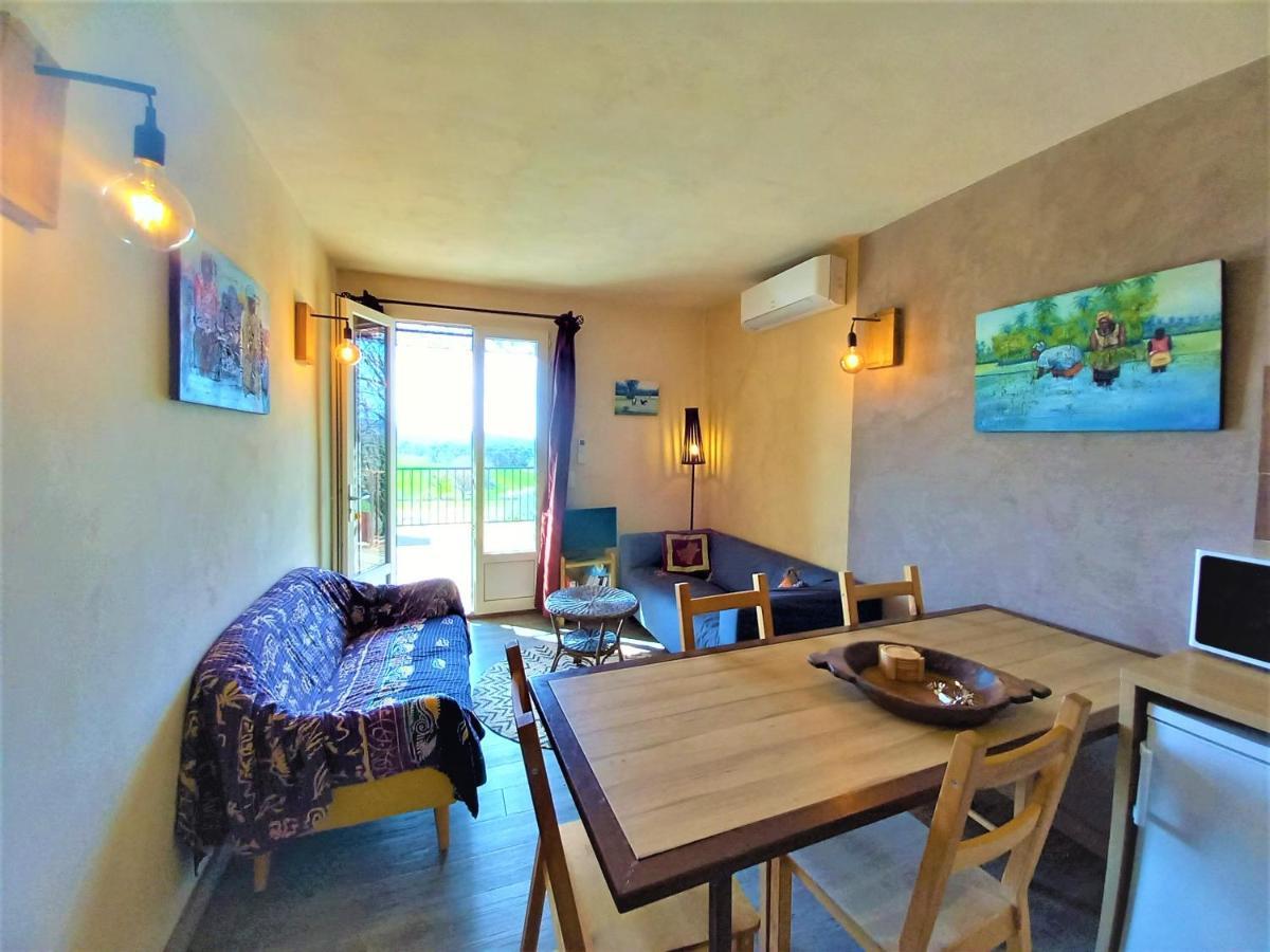 Apartamento Mas Des Broussonnetiers Barjac  Exterior foto