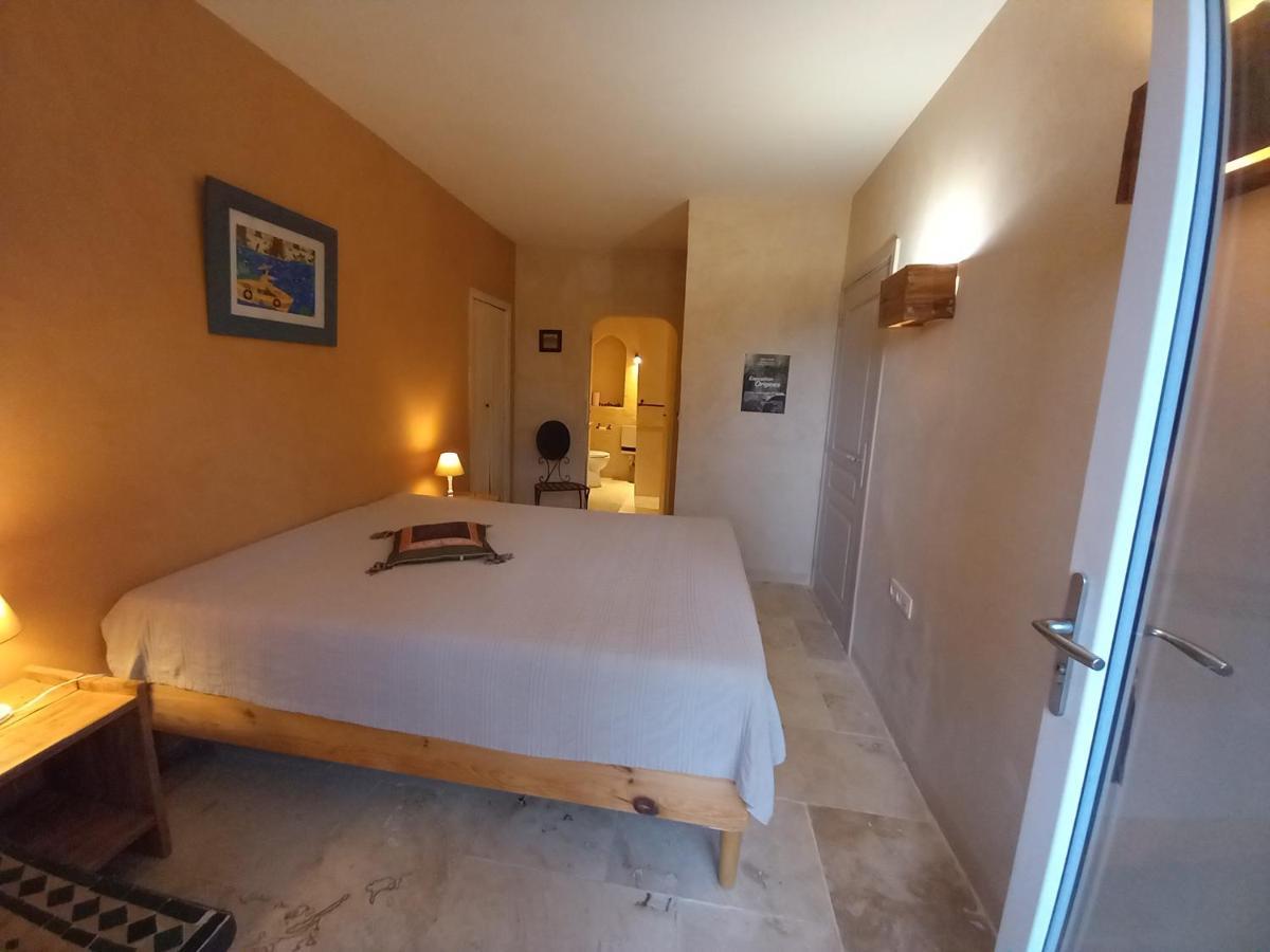 Apartamento Mas Des Broussonnetiers Barjac  Exterior foto